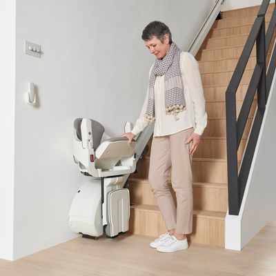 HomeGlide Extra straight stairlift