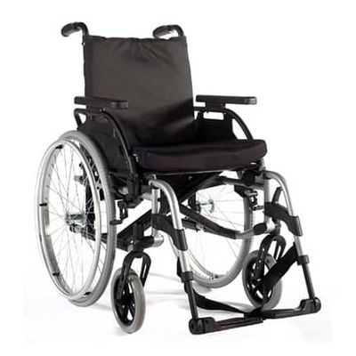 BREEZY wheelchair